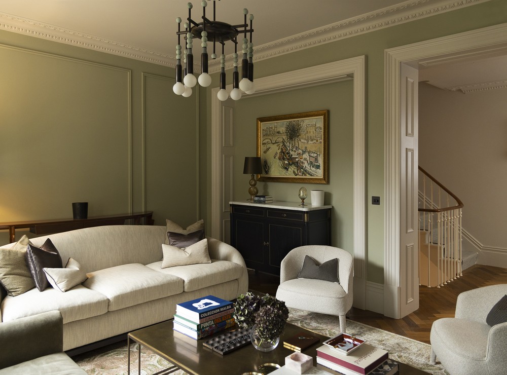House of Huga Chelsea 